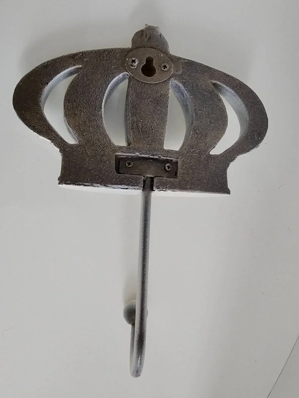 Crown wall hook, light cream colored